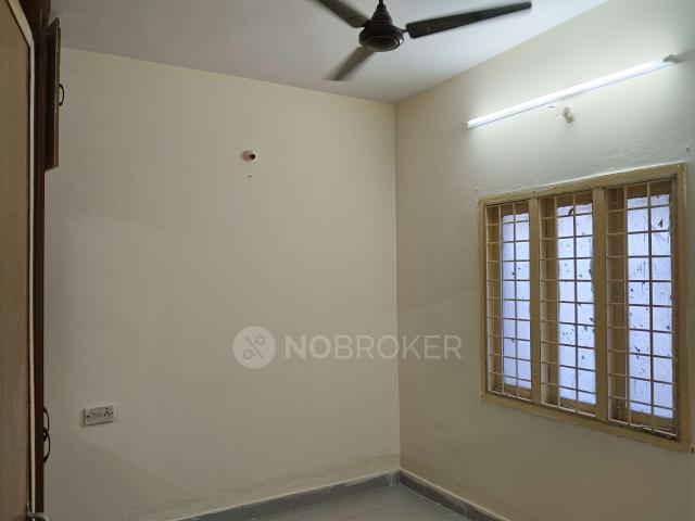 2 BHK Flat In Padmaja Plaza For Sale In Alwal