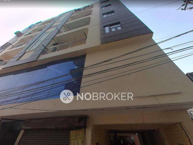 2 BHK Flat In Palm Court for Rent In Bisrakh Jalalpur
