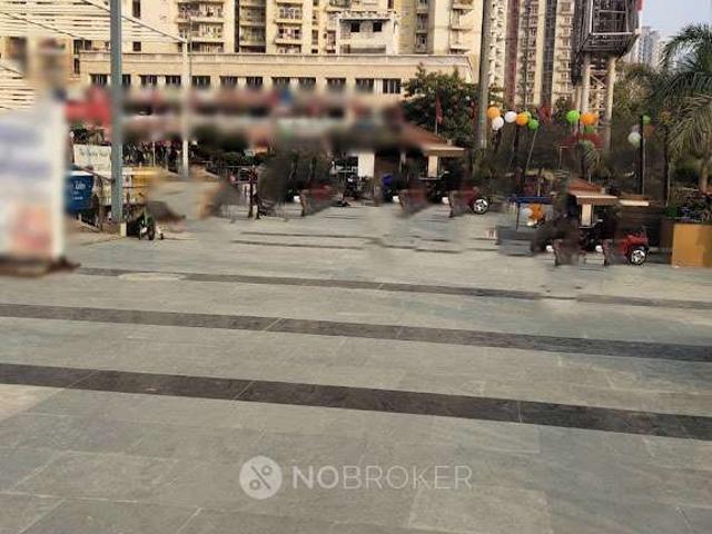2 BHK Flat In Panchsheel Green 1 for Rent In Greno West