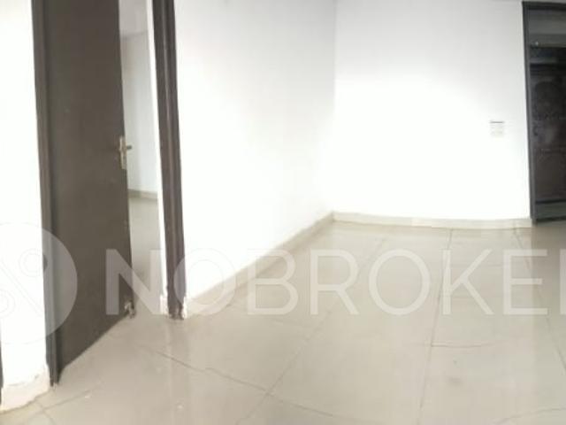 2 BHK Flat In Panchsheel Primrose for Rent In Govindpuram