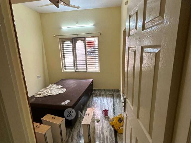 2 BHK Flat In Paravasu Nilaya for Rent In Hongasandra, Bengaluru, Karnataka 560068, India