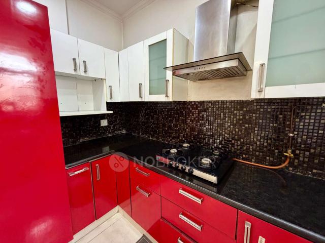2 BHK Flat In Paramount Symphony for Rent In Crossings Republik