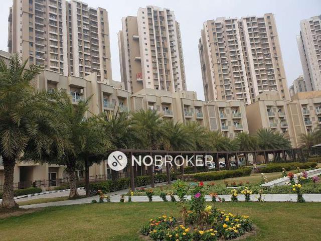 2 BHK Flat In Paras Tierea For Sale In Sector 137