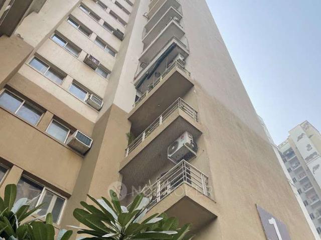 2 BHK Flat In Paras Tierea for Rent In Sector 137