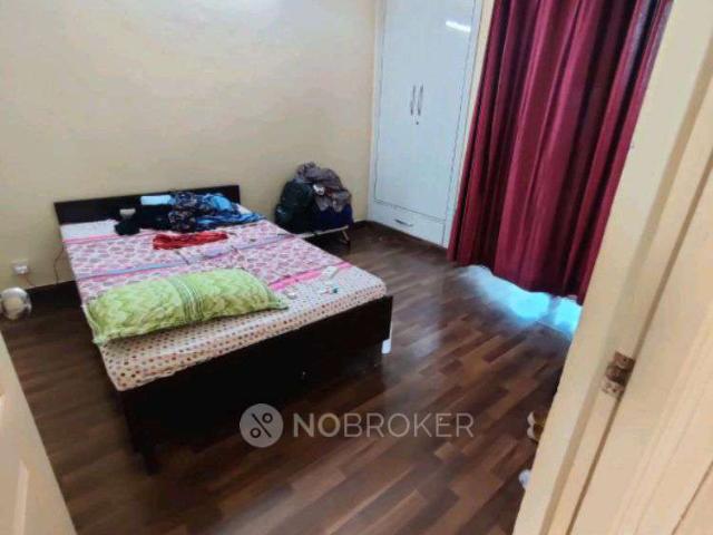 2 BHK Flat In Paras Tierea for Rent In Sector 137