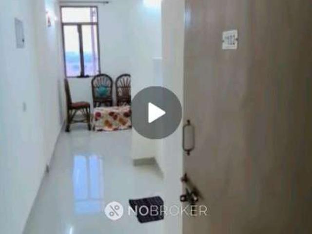2 BHK Flat In Pareena Laxmi Apartments for Rent In Sector 9