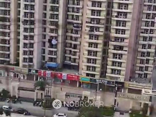 2 BHK Flat In Park Avenue Aoa For Sale In Sector 4