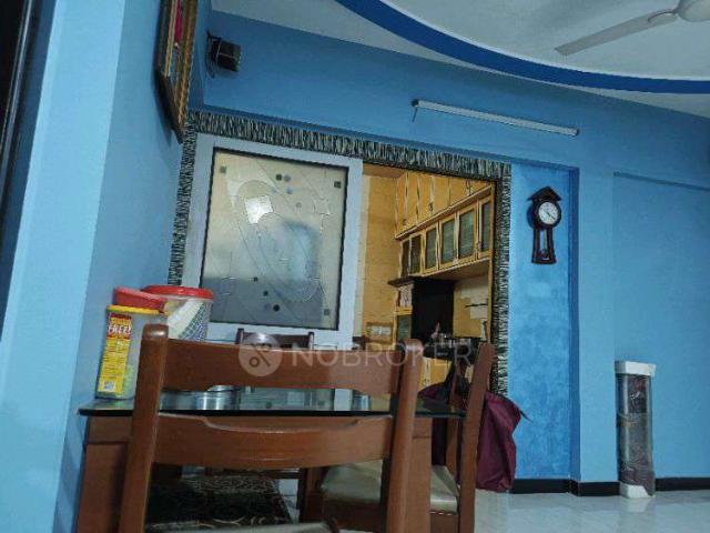 2 BHK Flat In Parswa Kunj for Lease In Kandivali West