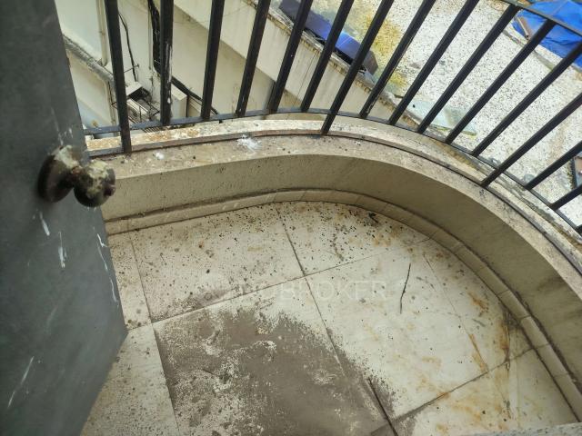 2 BHK Flat In Parshawanat Galaxy Thane for Rent In Kasarvadavali