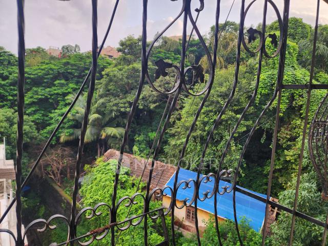 2 BHK Flat In Parshwadeep Chs For Sale In Andheri West