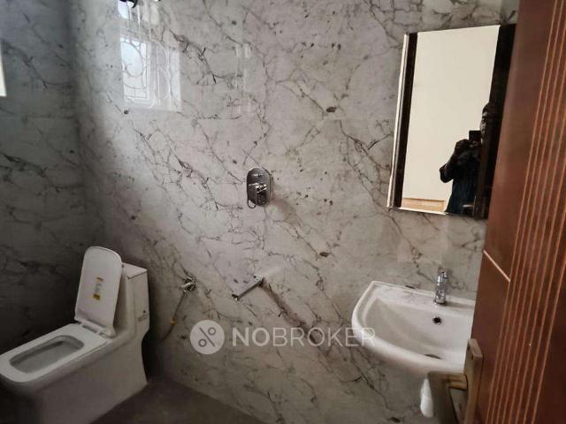 2 BHK Flat In Parthashree for Rent In J. P. Nagar