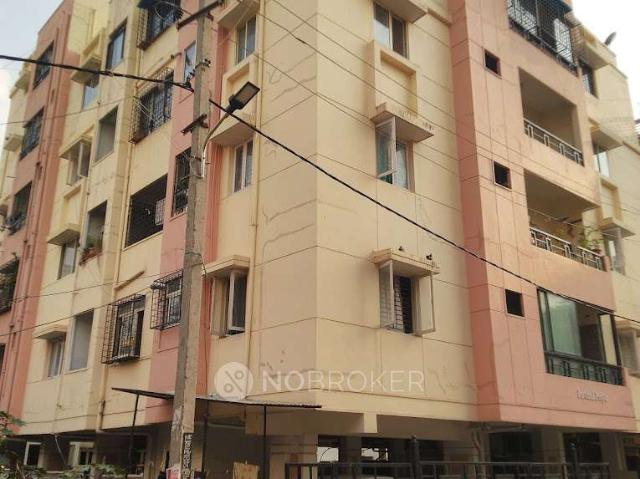 2 BHK Flat In Pavani Priya Apartments for Rent In Brookefield