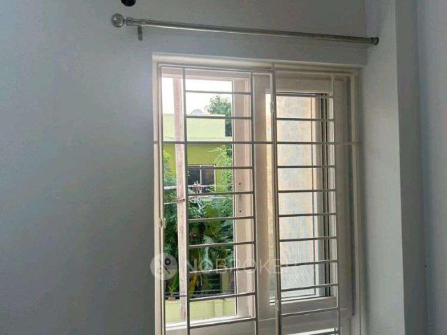 2 BHK Flat In Pearl Aster for Rent In Pearl Aster