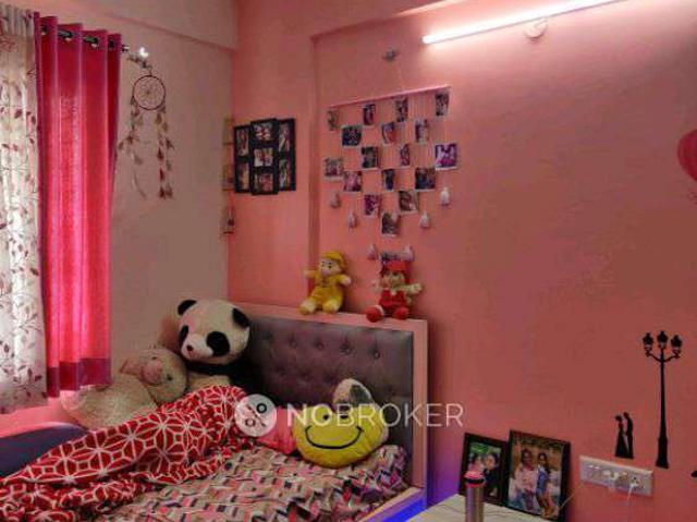 2 BHK Flat In Platinum City O block For Sale In Yeswanthpu