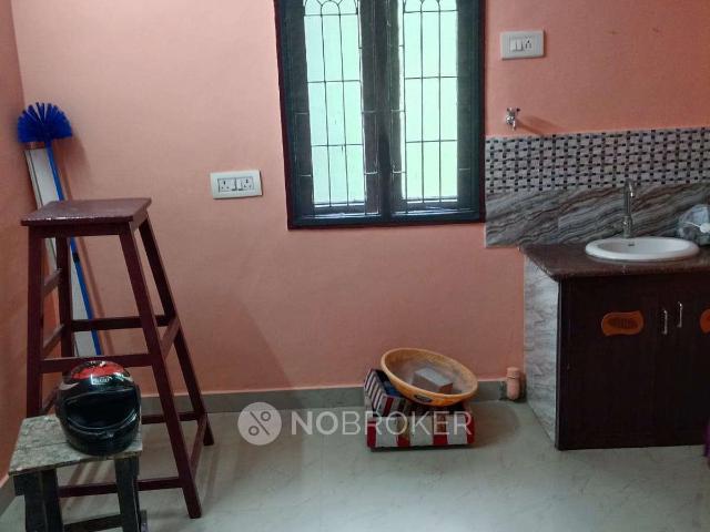 2 BHK Flat In Plot No 6 Vignesh Flats, Subramanianagar, Puzuthivakkam, Chennai 600091 for Rent In Puzhuthivakkam, Madipakkam
