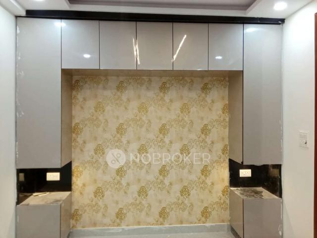 2 BHK Flat In Pochanpur For Sale In Bharthal