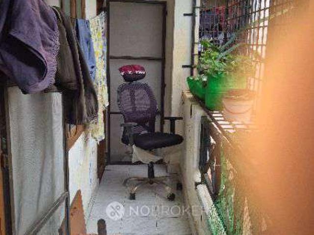 2 BHK Flat In Ppr Lake View Residency for Rent In Kukatpall