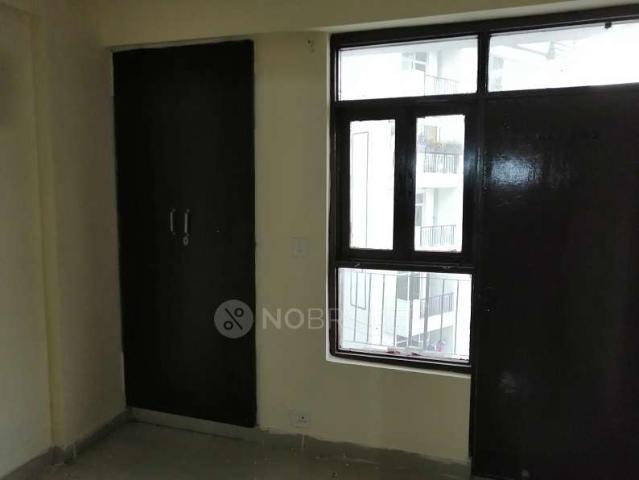 2 BHK Flat In Prateek Aurelia for Rent In Mahagunpuram