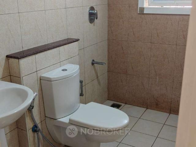 2 BHK Flat In Prestige Ferns Residency, Haralur for Rent In Haralur