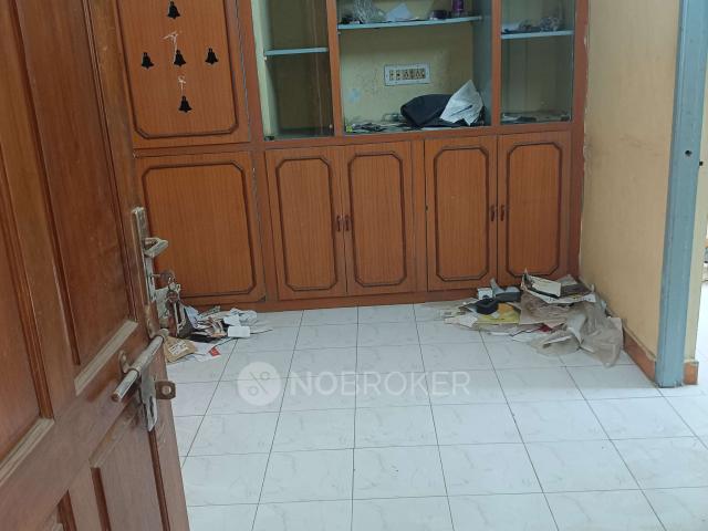 2 BHK Flat In Queen Enclave For Sale In Vanniar Street