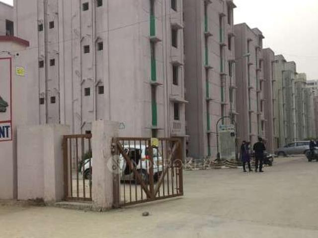 2 BHK Flat In Ru Block Pitampura New Delhi for Rent In Ru B