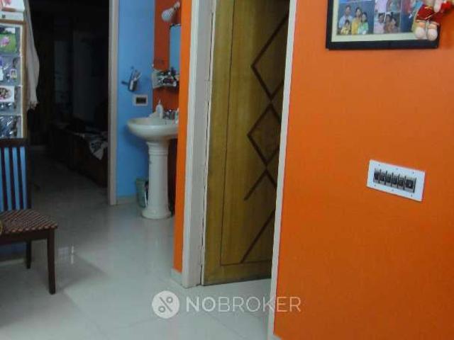 2 BHK Flat In R. K.mansion For Sale In Banashankari