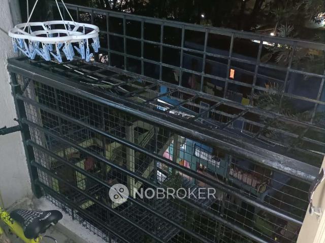 2 BHK Flat In R K Mansion For Sale In Jayanagar