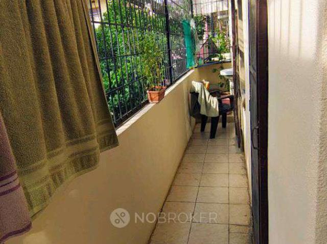 2 BHK Flat In R. S Plaza For Sale In Amberpet