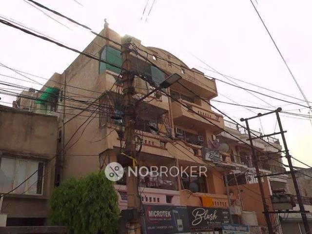 2 BHK Flat In Radha Kunj 2 for Rent In 580, Block B, Nandgr