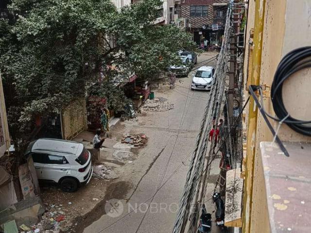 2 BHK Flat In Radhe Apartment For Sale In Sector 49