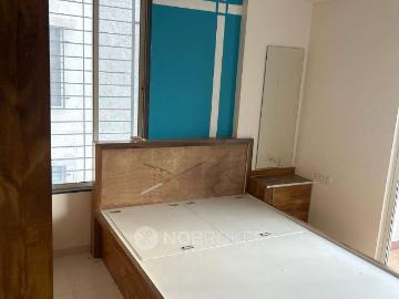 Flat to rent in Purvi Heights - Parking