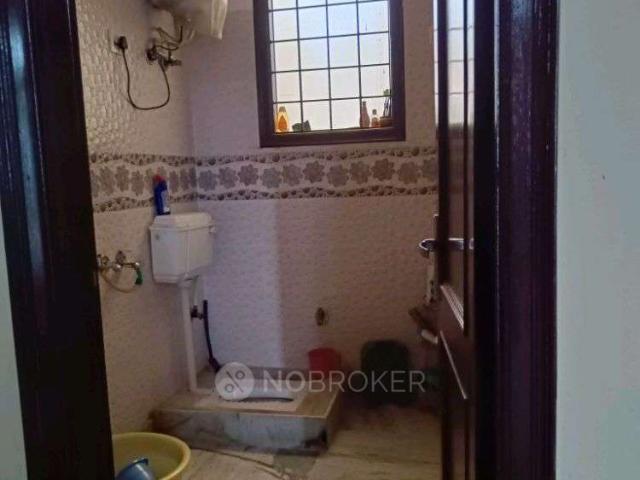 2 BHK Flat In Raj Apartments For Sale In Badarpur
