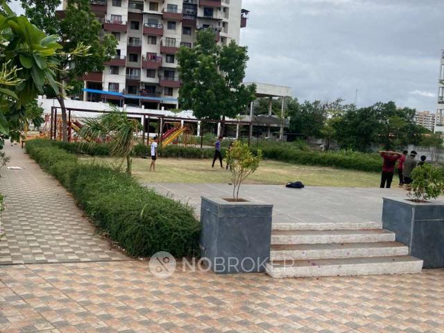 2 BHK Flat In Ratan Neptune for Rent In Hadapsar