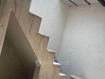 2 BHK Flat In Ratanpuri for Rent In Sadullahabad Village