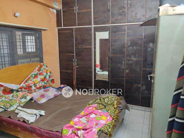 2 BHK Flat In Raviteja Apartment For Sale In Chanda Nagar