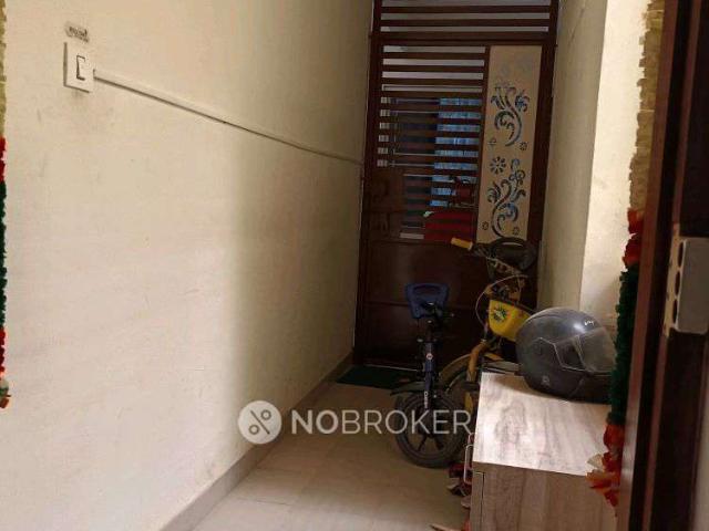 2 BHK Flat In Revana Siddeshwara Nilaya For Sale In Lingadeeranahalli
