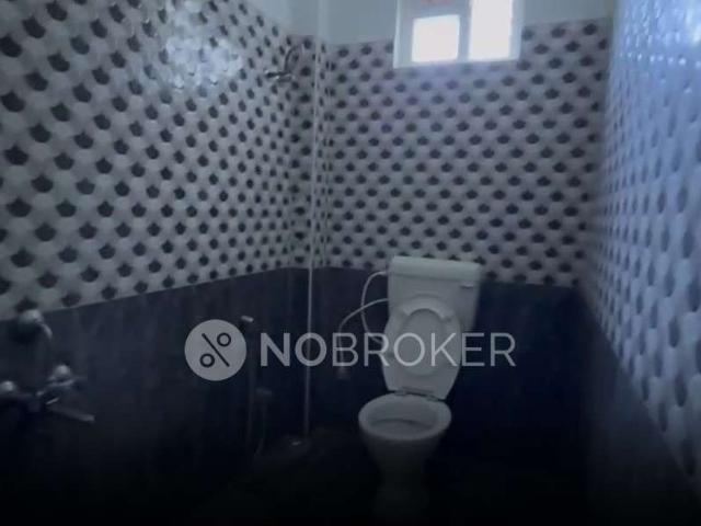 2 BHK Flat In Rm Paradise For Sale In V6h8+6fg, Sri Balaji