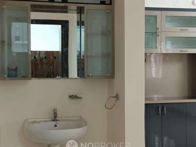 2 BHK Flat In Rochishmti Noveo Homes for Rent In Bongloor