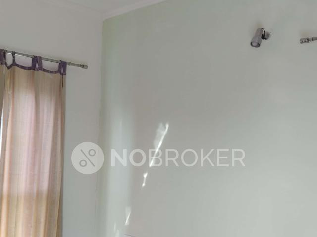 2 BHK Flat In Rosewood Apartment for Rent In Vasant Kunj