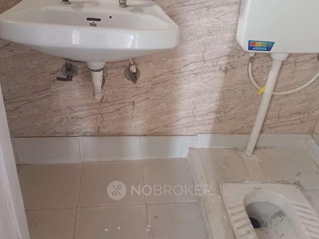 2 BHK Flat In Rosewood Apartments, Gate No. 1 for Rent In Rosewood Apartment