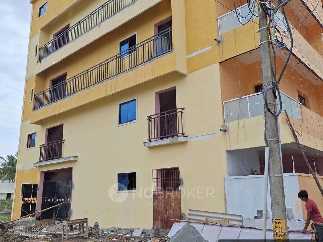 2 BHK Flat In Royal Crown, radhanagar Chromepet For Sale In