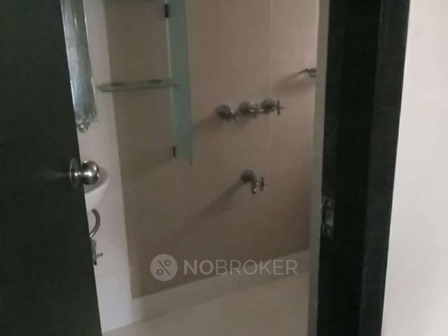 2 BHK Flat In Royal Gate Chs for Rent In Andheri West