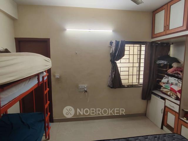 2 BHK Flat In Royal Green Apartment, Old Mangammanapalya, El