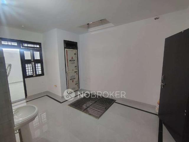 2 BHK Flat In Rs Yadav for Rent In Mahipalpur
