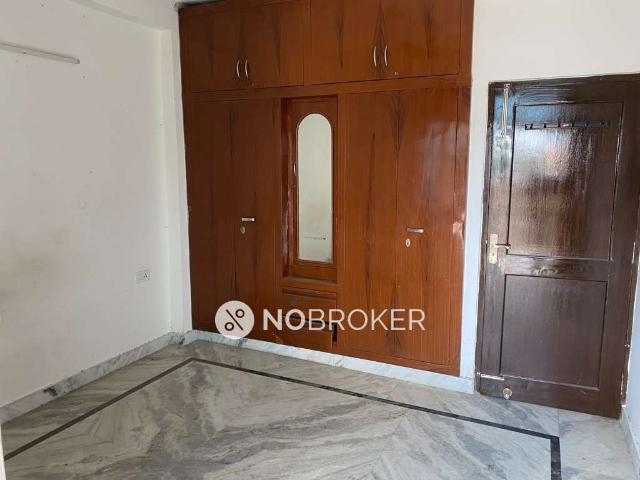 2 BHK Flat In Stand Alone Building for Rent In Alpha I