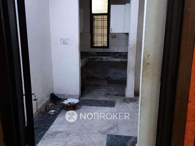 2 BHK Flat In Stand Alone Building For Sale In East Azad N