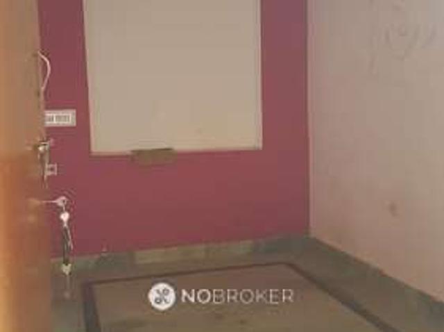 2 BHK Flat In Standalone Budling for Lease In Machohalli