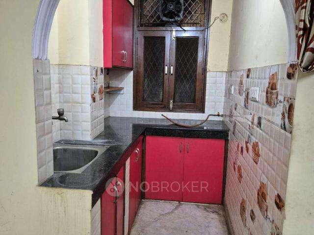 2 BHK Flat In Standalone Buidling for Rent In Mayur Vihar Phase Iii