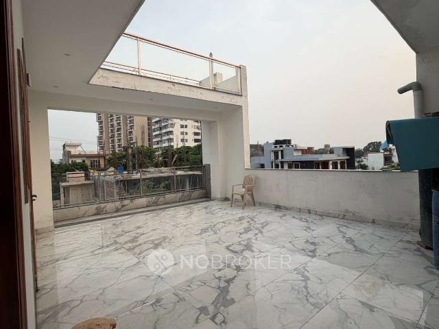 2 BHK Flat In Standalone Buiiding for Rent In Beta Ii