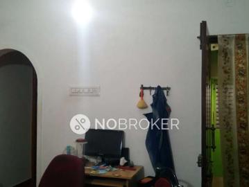 2 BHK Flat In Standalone Building for Lease In Mangadu